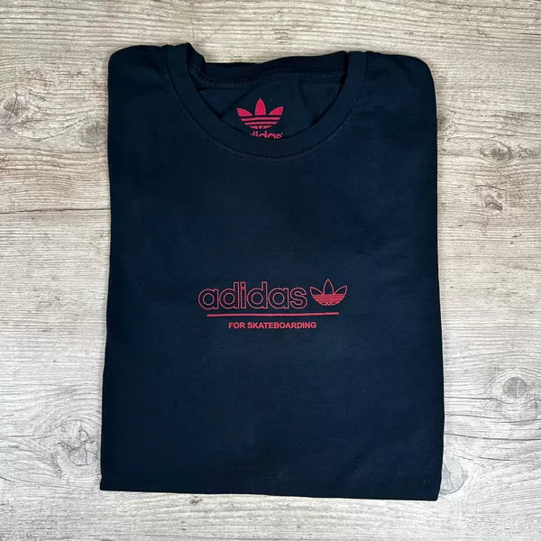 Camiseta Adidas Preto