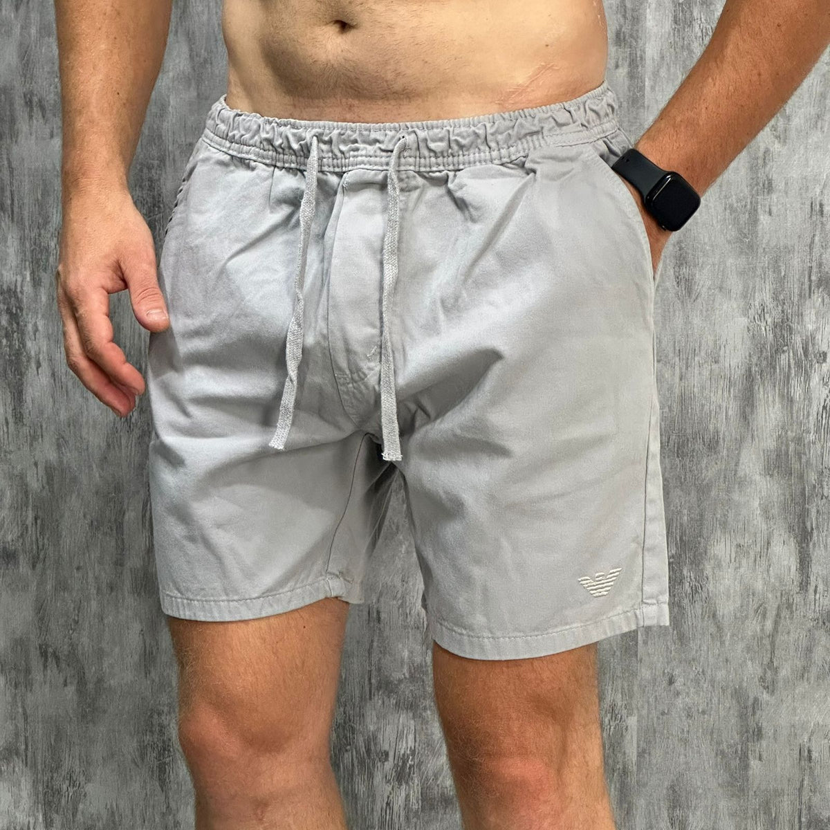 Shorts em Sarja Armani Cinza