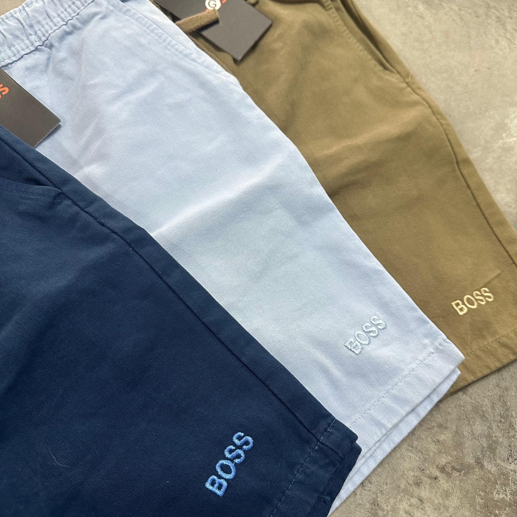 Short em Sarja Hugo Boss Azul-Marinho